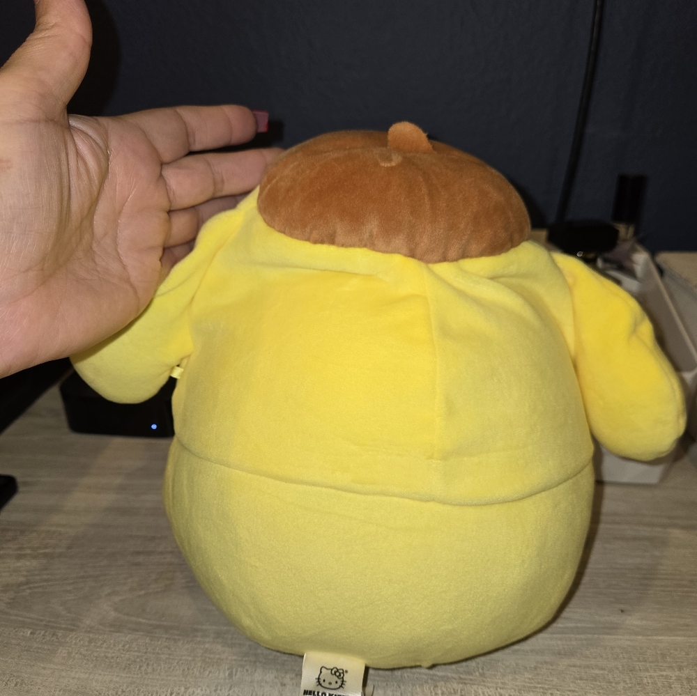 Sanrio Hello Kitty plush - Picture 3 of 5